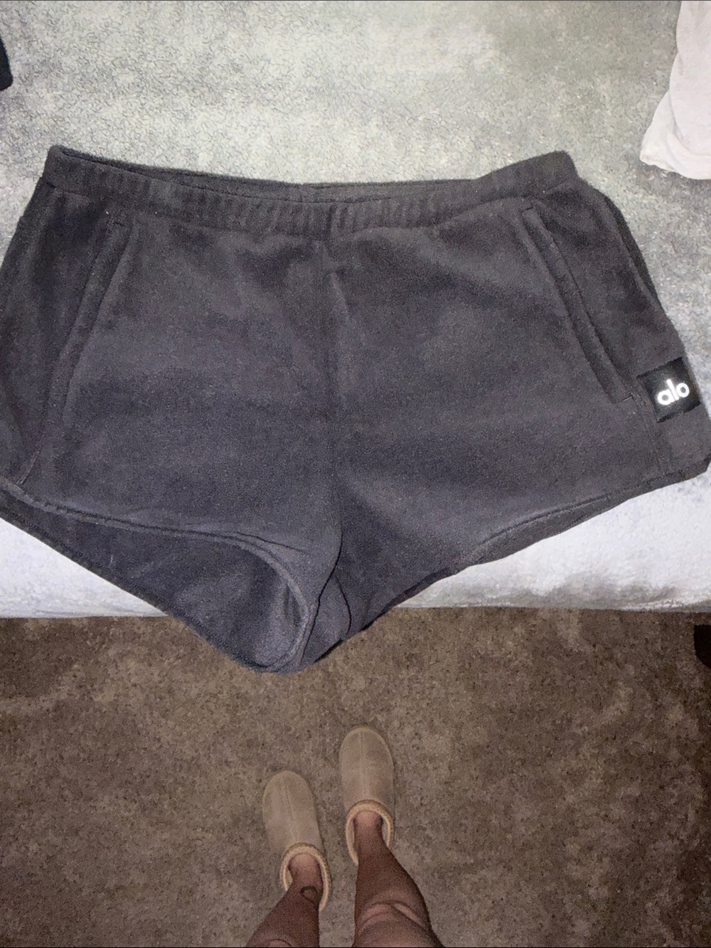 ALO Yoga Black Women's Fleece Athletic Shorts